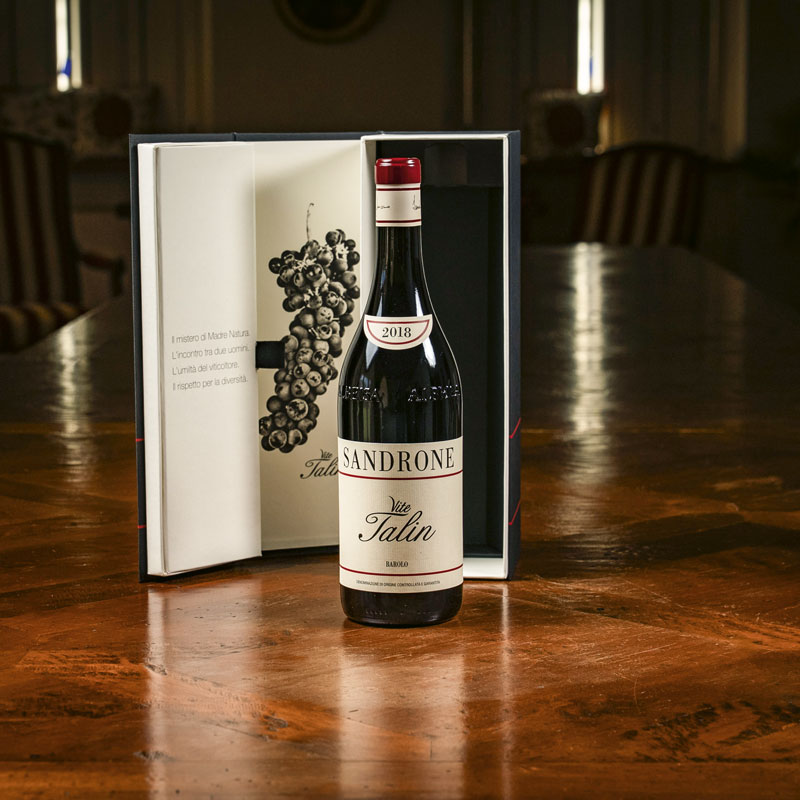 The splendid packaging of Barolo Vite Talin